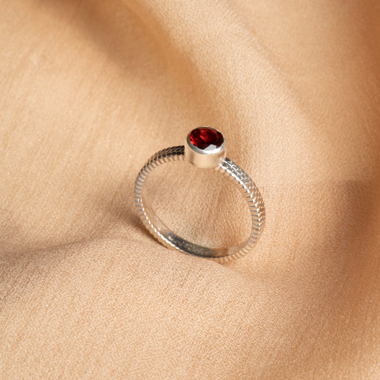 Gemora London Garnet Sterling Silver Ring – Elegance and Energy Combined