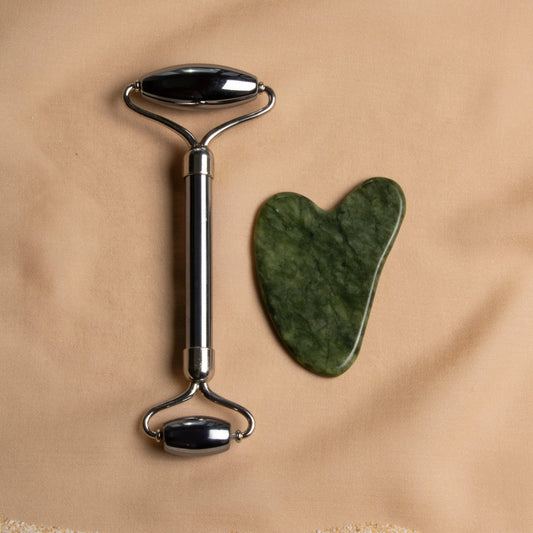 Terahertz Roller & Jade Heart-Shaped Gua Sha Massage Set