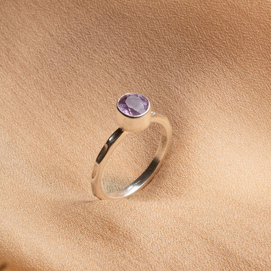 Amethyst Sterling Silver Ring – A Symbol of Elegance & Inner Peace